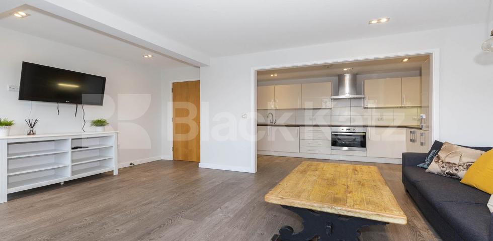 			2 Bedroom, 1 bath, 1 reception Apartment			 Mintern Street, OLD STREET-SHOREDITCH PARK